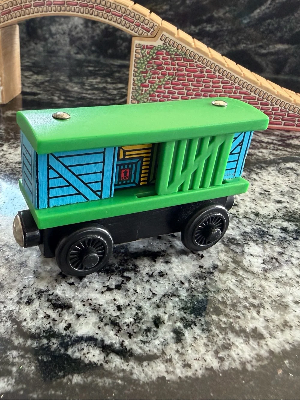 Vintage Thomas the tank engine Wooden Train Cars and Engines - Kids Toys